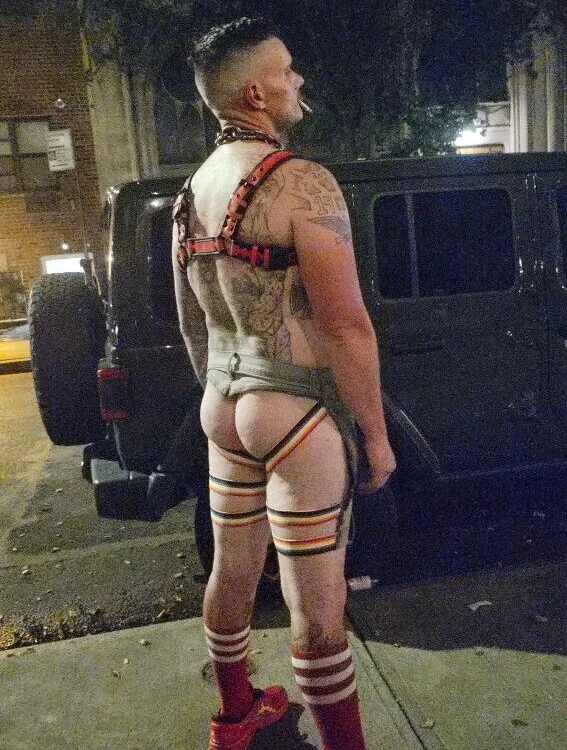 UnCuTupTheBuTT offline XXX-chatje