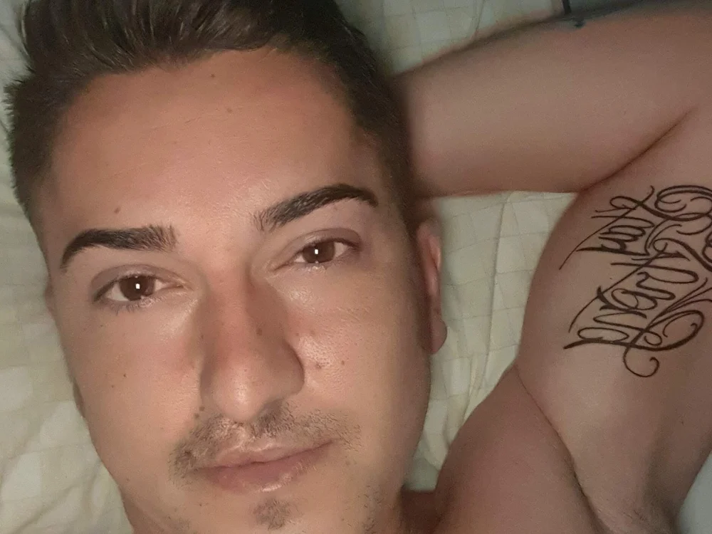 Xico87xx's Offline XXX Chat