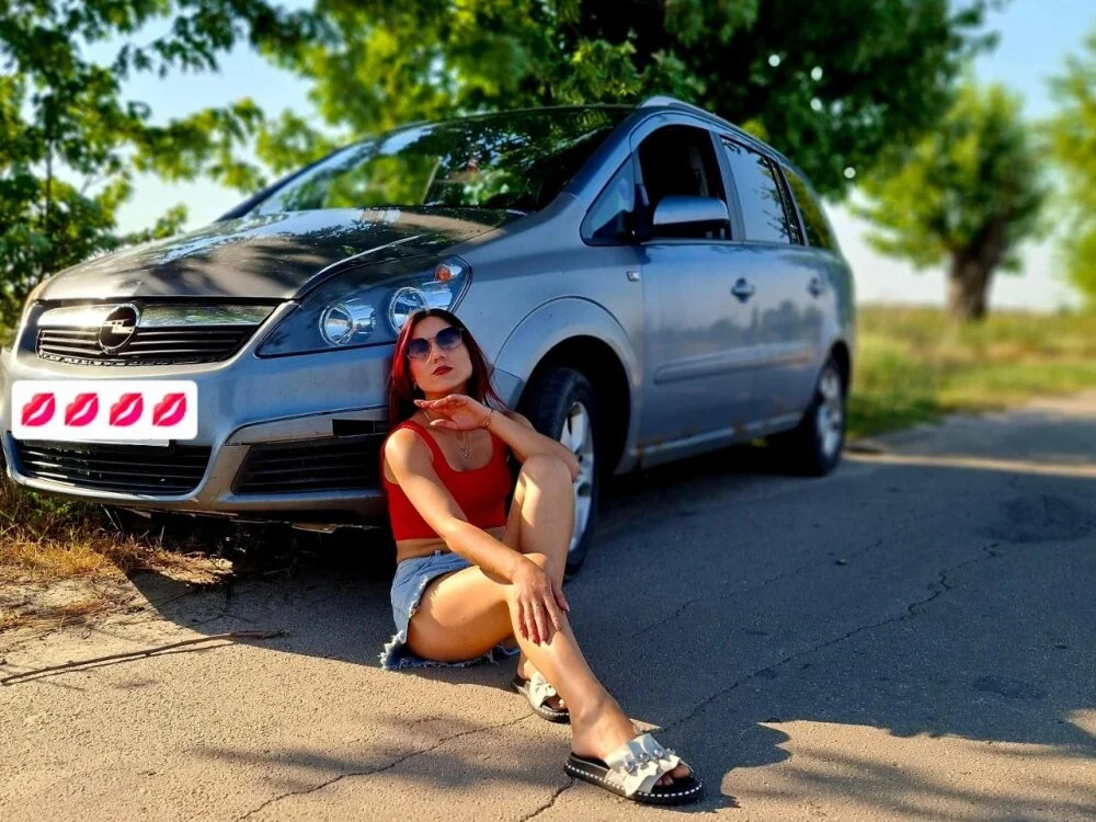 Offline XXX chat kiss_lovely_