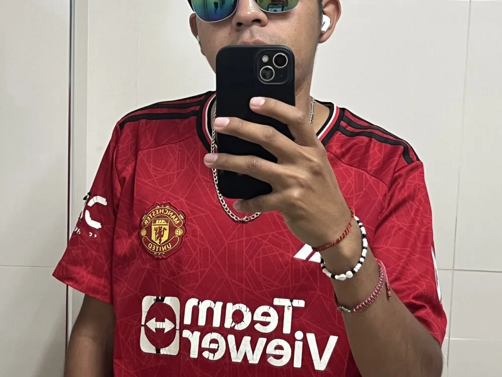 Brandon61414 – Offline XXX chat