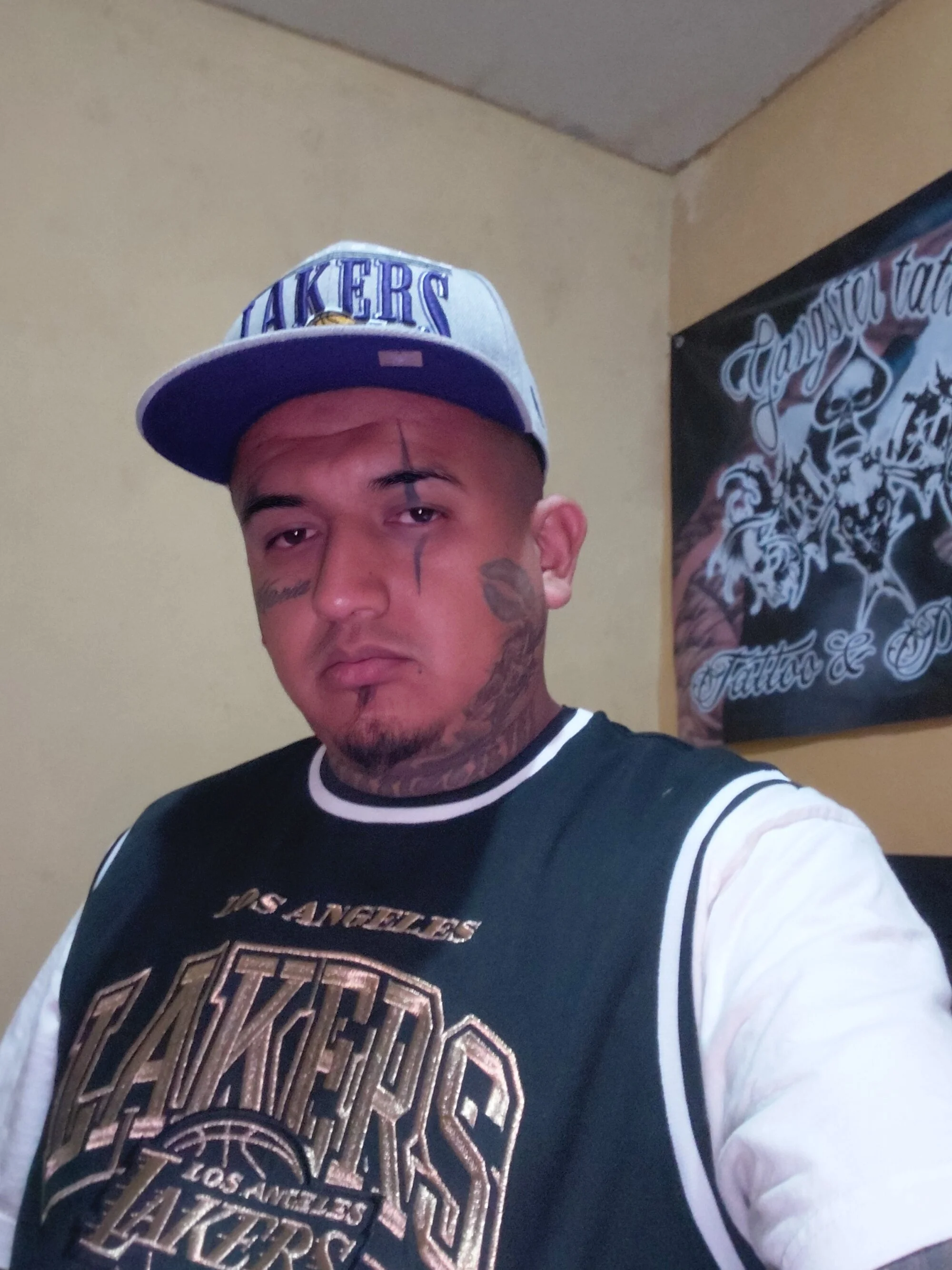 gangsterG13 live webcam