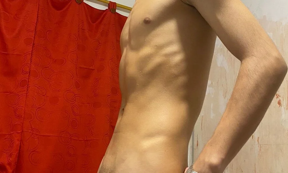 Lian_LatinBoy offline chatrum