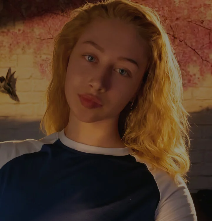 CozyPeonyy offline XXX-chat