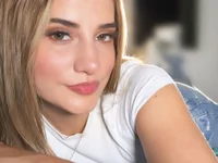Model Vaniluu9