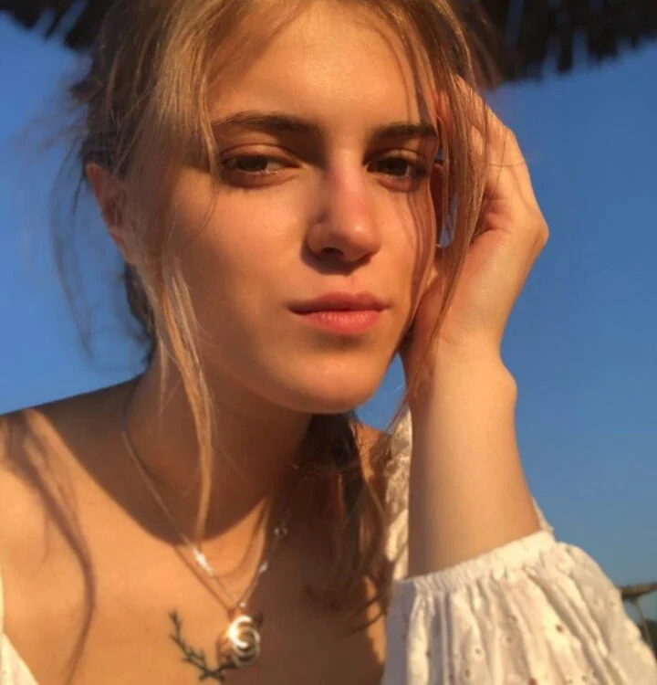 CharityCherrish's Offline XXX Chat