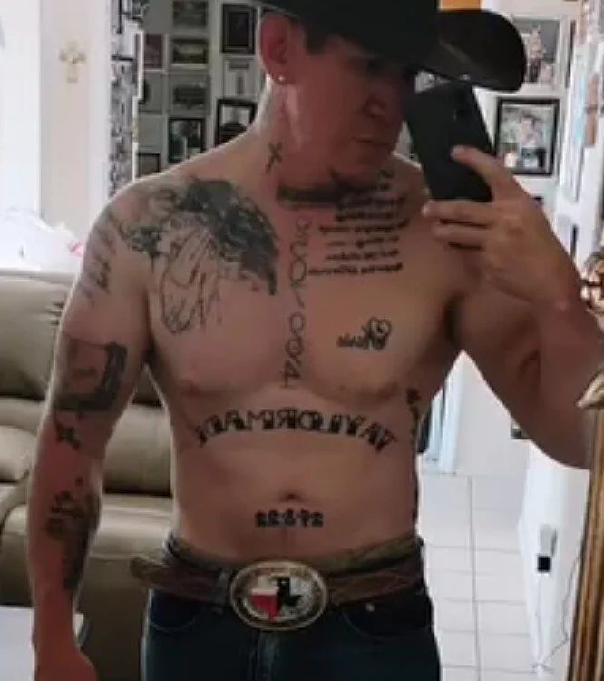 willlala18's Offline XXX Chat