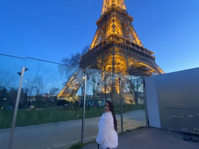 Divine___Eloeura Adlı Modelin Çevrimdışı XXX Sohbeti