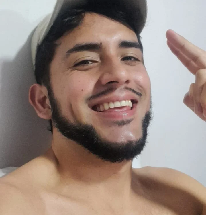 derek_smiith's Offline XXX Chat