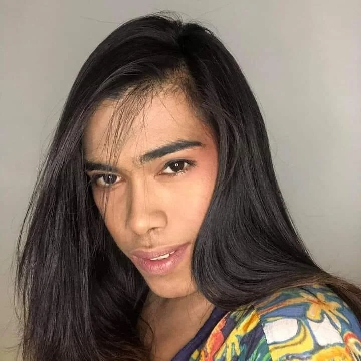 Czat XXX offline – goddessriri01