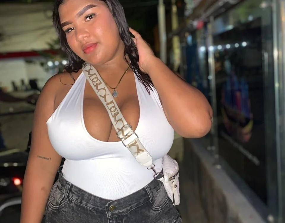 carolina_smith72's Offline XXX Chat