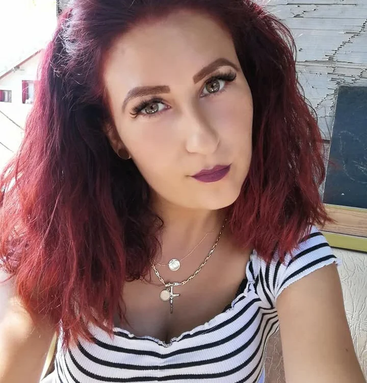 Curly9020's Offline Chat Room