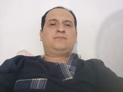 Lokito1989 Male Brunette Nude Webcam