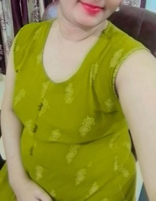 LovelyRose69's Offline Chat Room