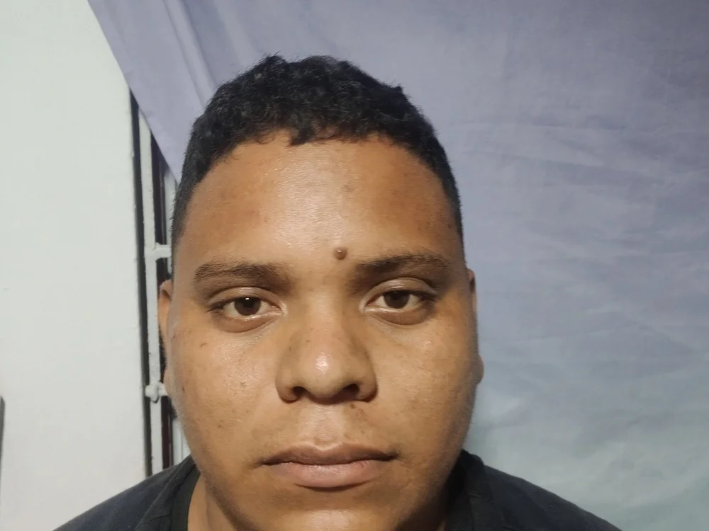 Kendrick_hot's Offline Chat Room