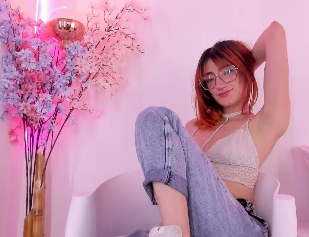 AliisseMoon offline XXX-chat