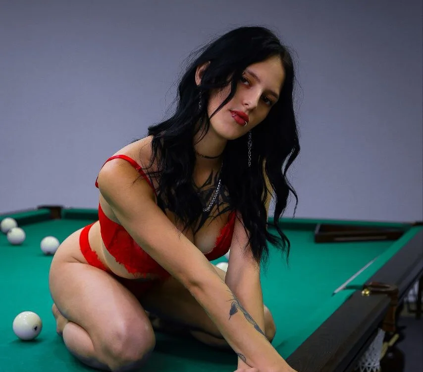 MayaBleuzzi Cameră chat offline