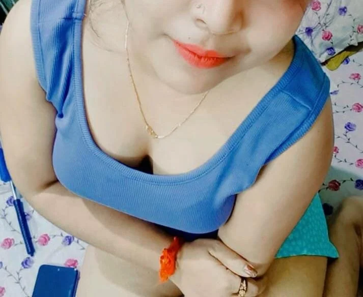 Hotty_Lisa_1 Offline XXX-Chat