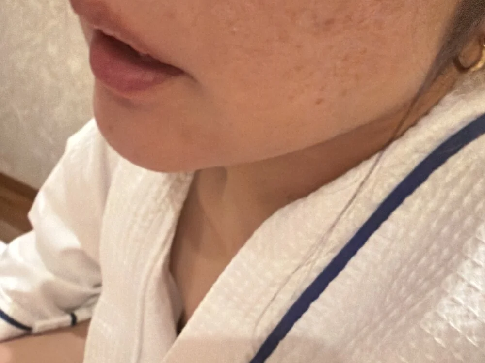 KIYOKA29's Offline XXX Chat