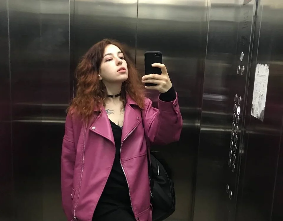 _Melisssa_Moore_'s Offline XXX Chat