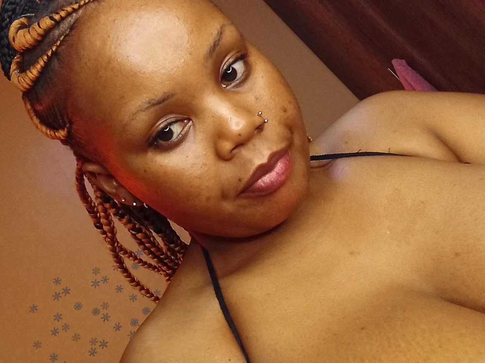Miss-lullu offline chatrum