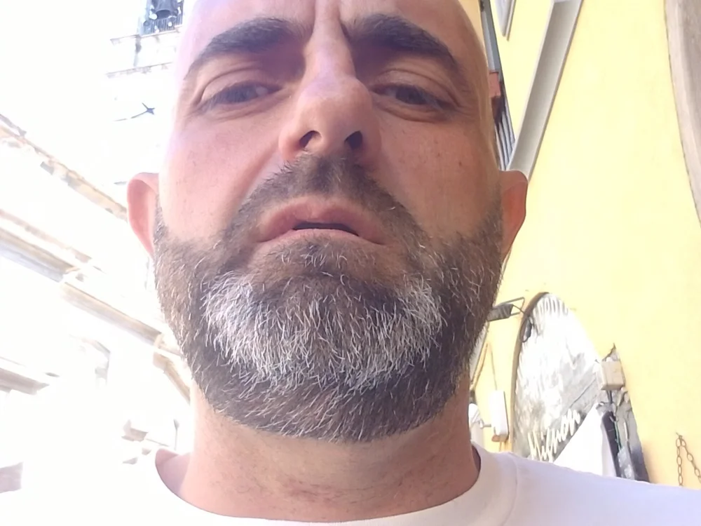 Caniggia79 Offline XXX Chat