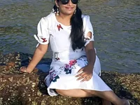 Radhikaa_2 Adlı Modelin Canlı Sohbet Odası