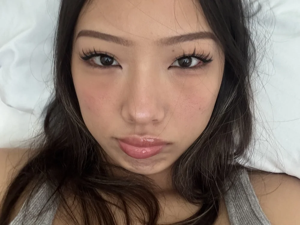 vivianwinters Offline XXX-Chat