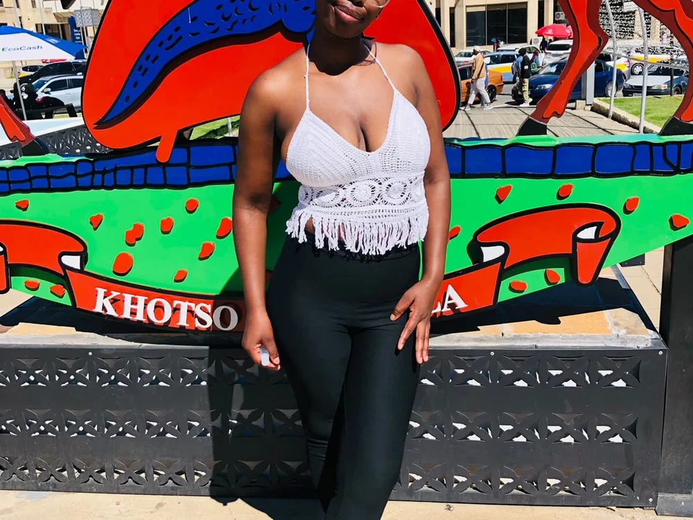 Offline chat soba modela Red_Fruit