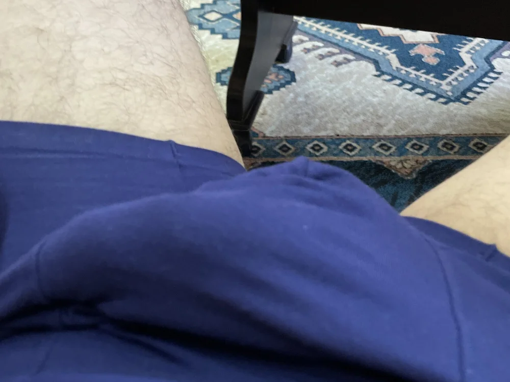 alehe111 Adlı Modelin Çevrimdışı XXX Sohbeti