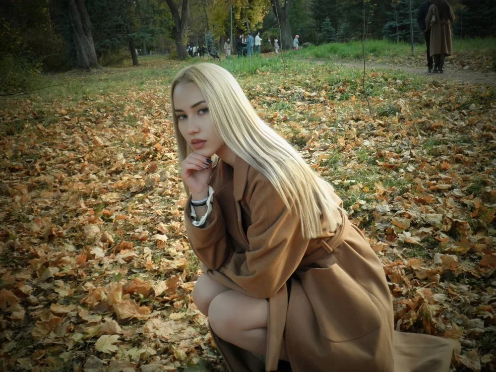 lunarayne's most recent online preview