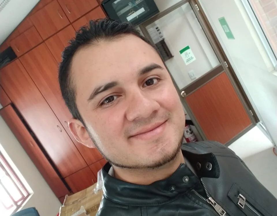 hot_lions1 Chat XXX offline