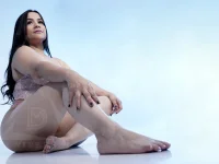 Natalia_21_'s Offline Chat Room