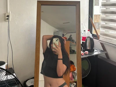 Ysangggg Female Striptease Cam Naked