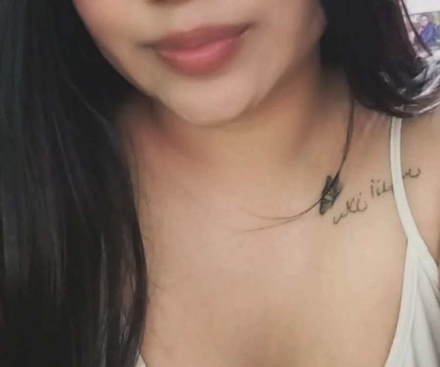 krystal_pink cam model