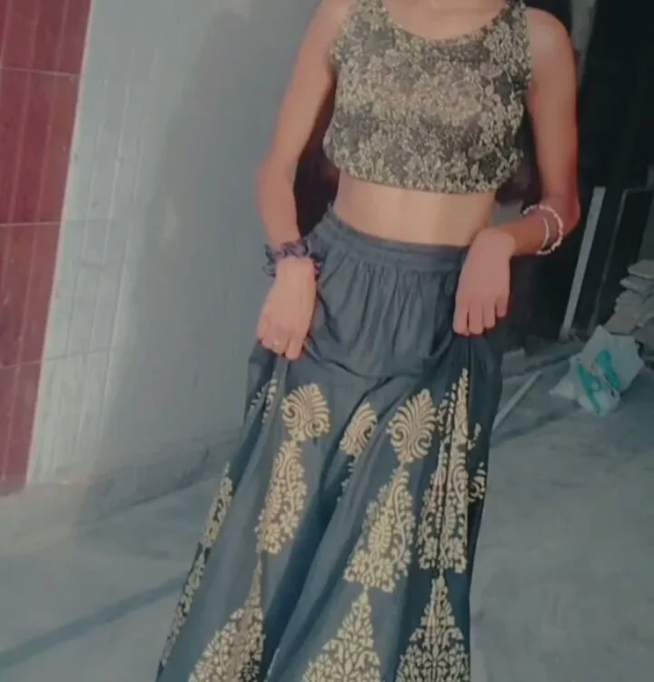 Taniyaa_01 offline chatrum