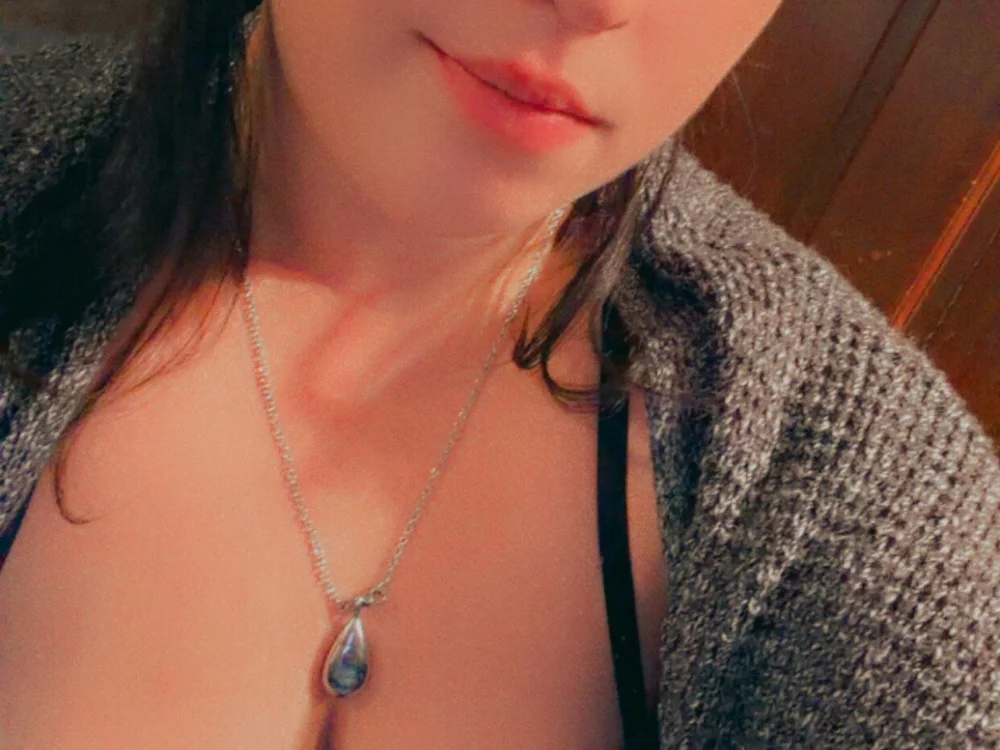 Smokin_milf 오프라인 채팅방