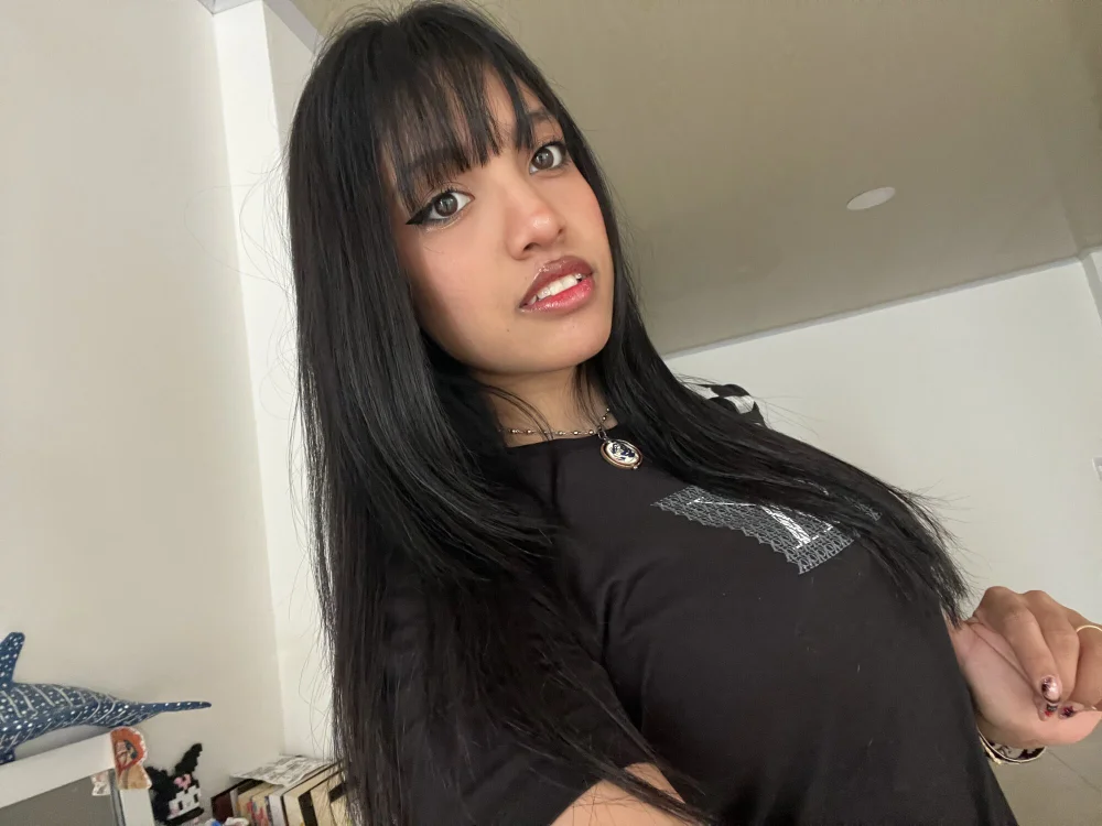 Amylove1's Offline Chat Room