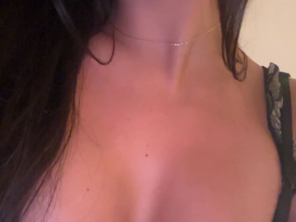 Cocowilde_ Adlı Modelin Çevrimdışı XXX Sohbeti