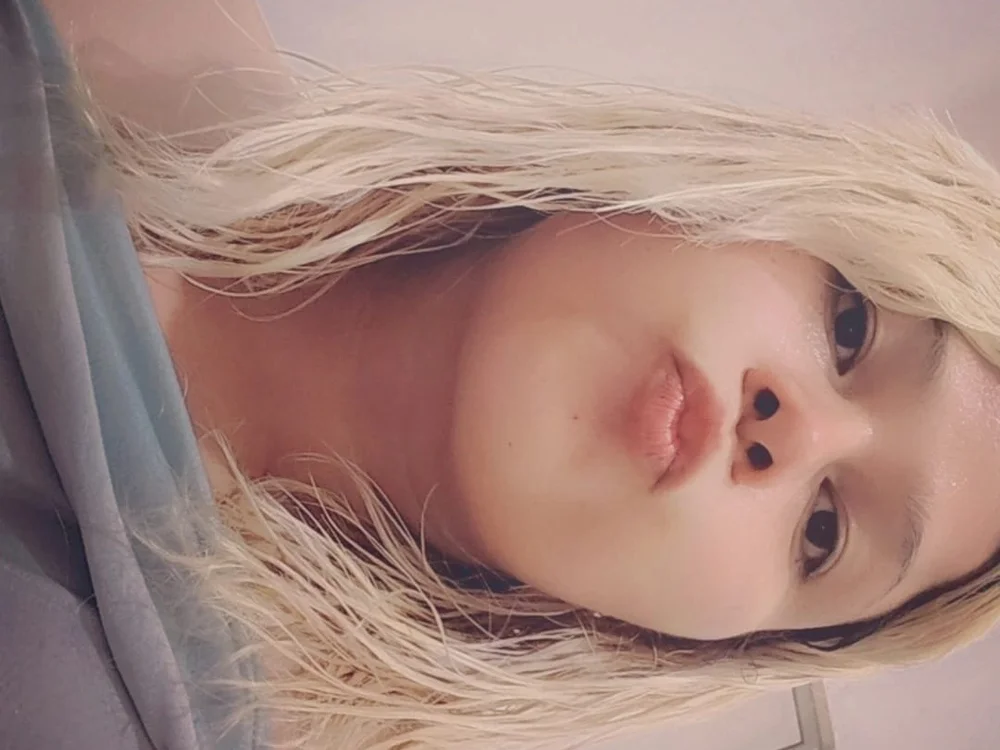 Melodybbwljy cover photo