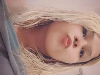 Melodybbwljy · Fotos 1
