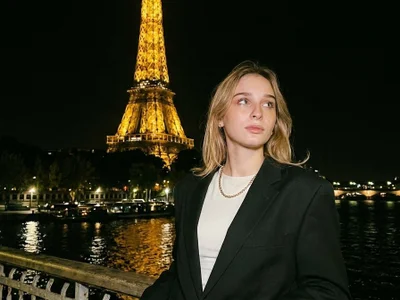 Eva_Mitchell - Girl 