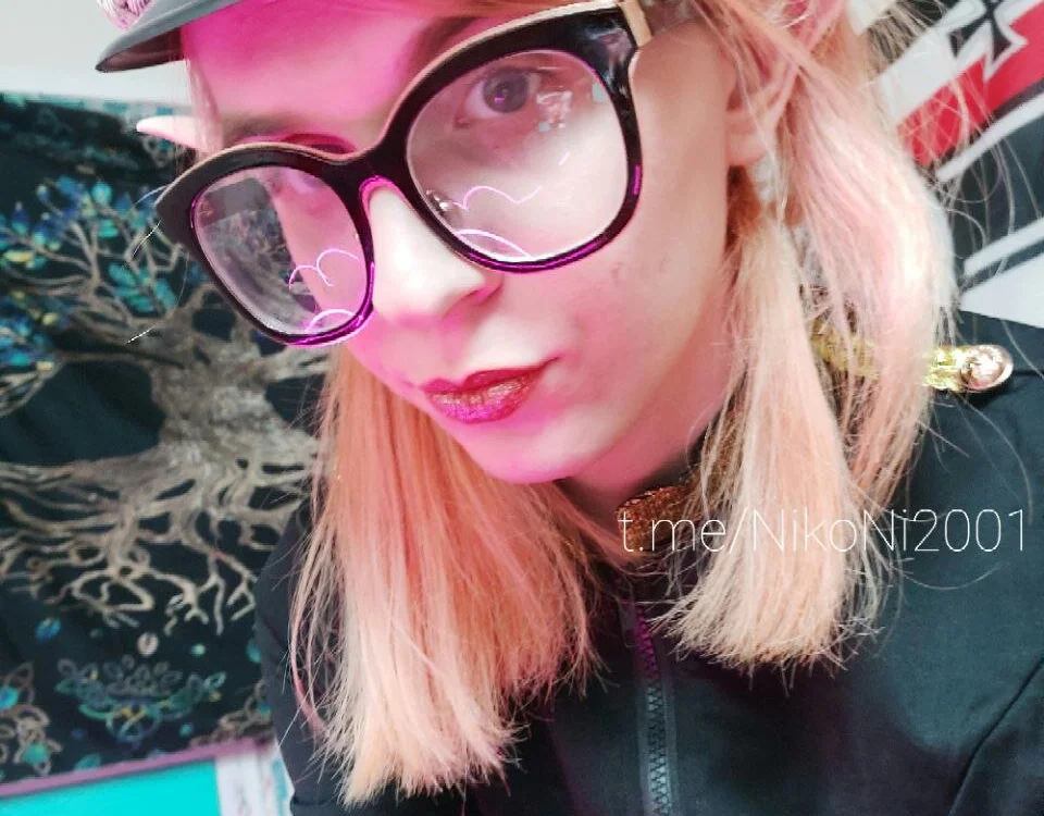 Nikolodiom's Offline XXX Chat