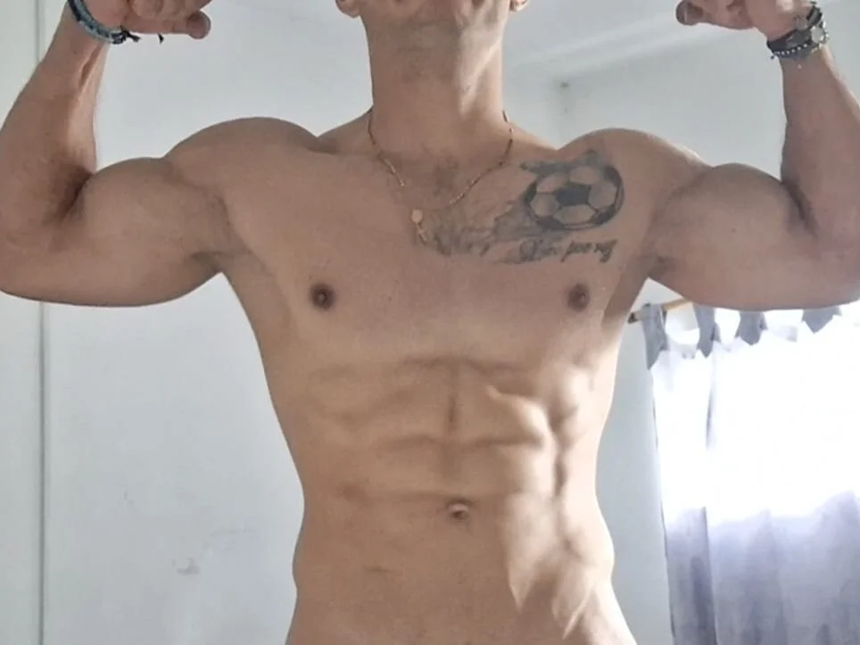 JacobFarnes7 Offline XXX-chat