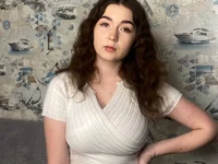 Model HeidiTian