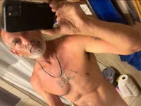 bustotx's webcam live show