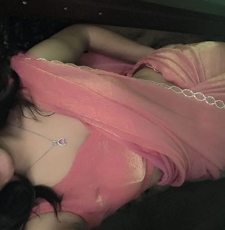 sexy_zoya_khan offline XXX-chat