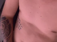 Tonyy55743's webcam live show