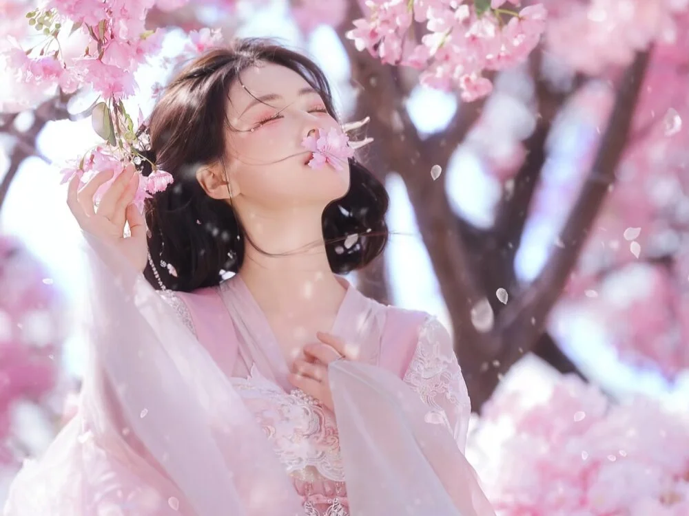 Lissie-666 离线XXX聊天