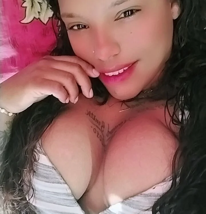 ___Esmeralda___'s Offline Chat Room