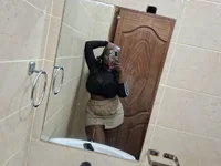 bustytemptress1